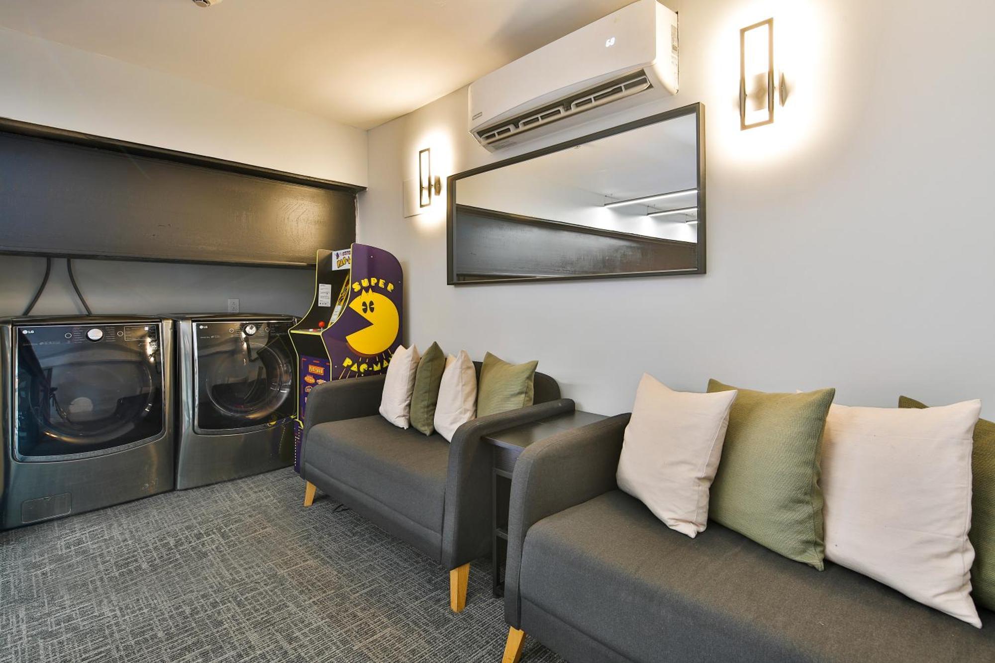 Parc Avenue Hostel Montreal Ngoại thất bức ảnh